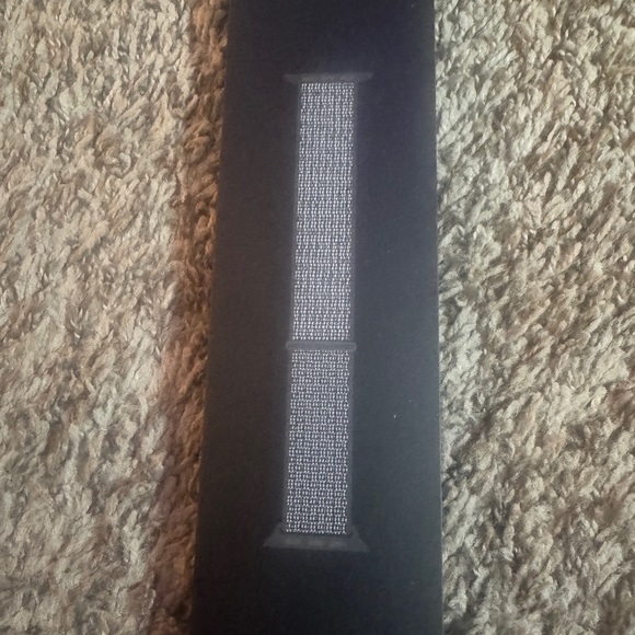 Nike Sport Loop in Black and Gray - Picture 1 of 4